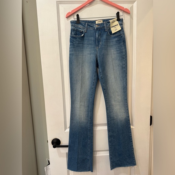 NWT | L' agence Ruth Straight Leg high rise fray hem jeans | SZ 26 | Designer - Picture 4 of 13